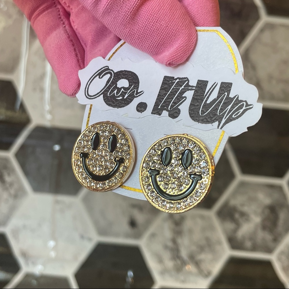 GOLD/ Silver 🙂Happy🙂 Face🙂 Earrings 🙂 - Picture 2 of 4